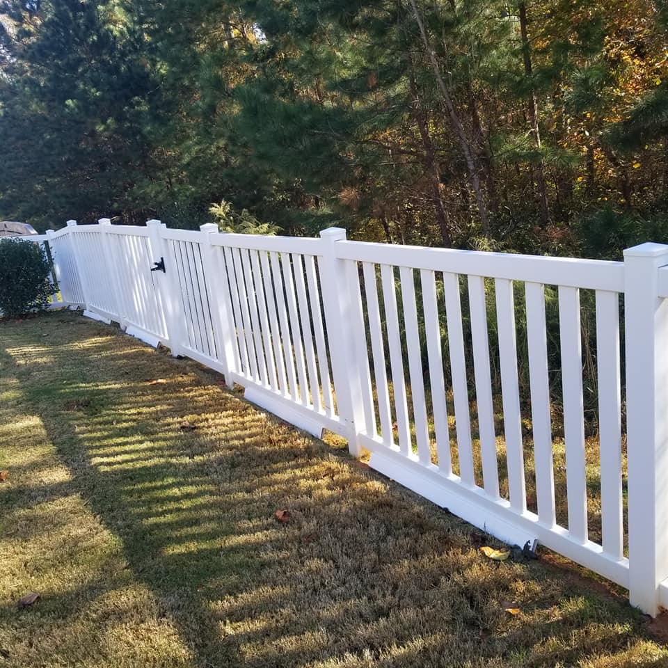 More and more homeowners are investing in residential fence cleaning for all kinds of reasons. No matter what time of the year, fence cleaning removes stains, oils, grime, dirt, mold, spider webs, and bug nests from fences, improving curb appeal and aesthetics. But not all residential fence cleaning methods provide the same results. The right pressure washing techniques are the safest, most affordable way to clean fences in Lancaster.