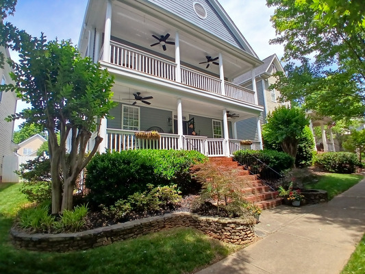 House Washing Service Being Performed in Huntersville NC