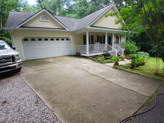 House Washing And Driveway Cleaning Services in Lancaster SC