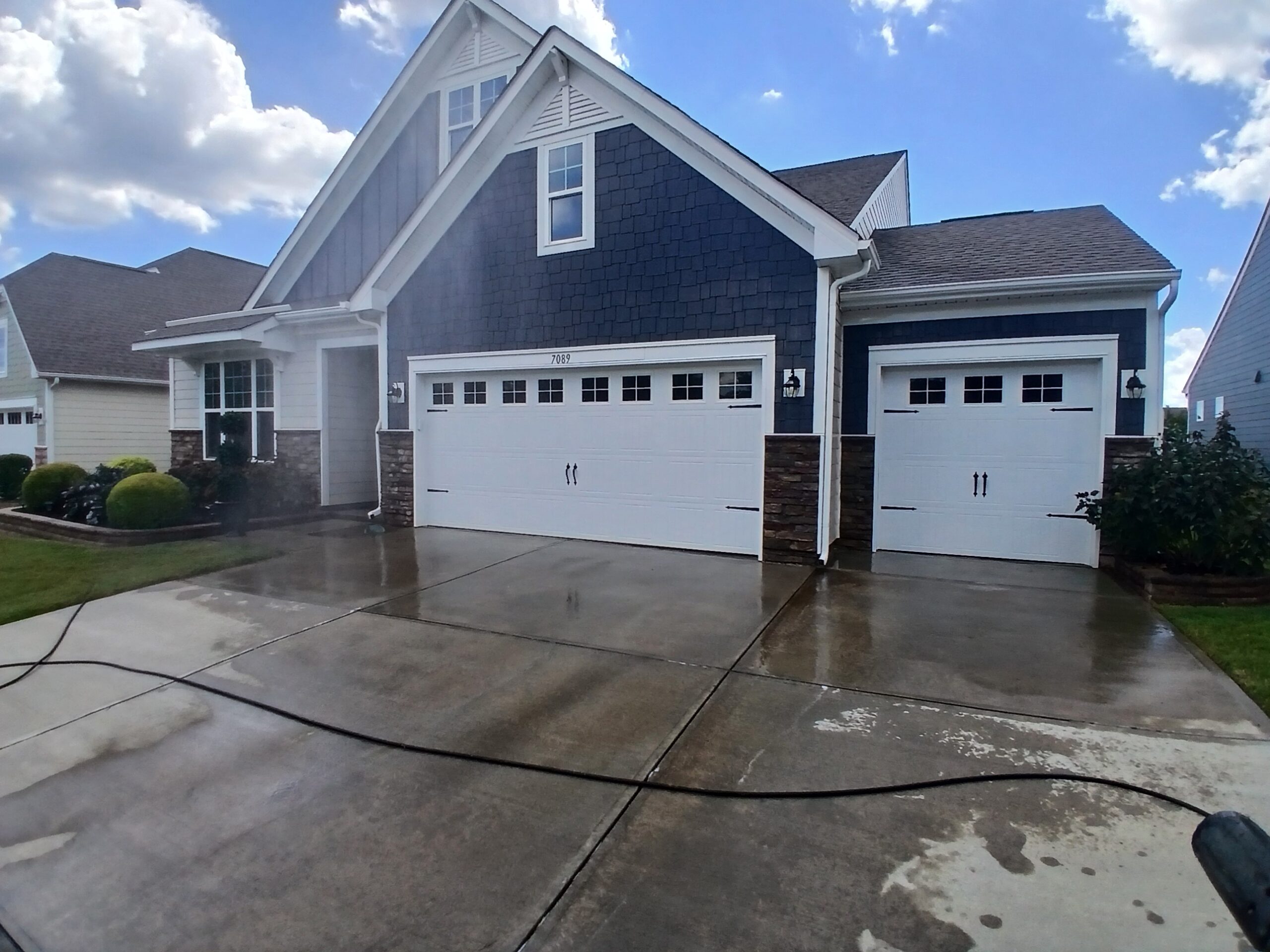 Hardie board house washing in Tree Tops community Indian Land SC
